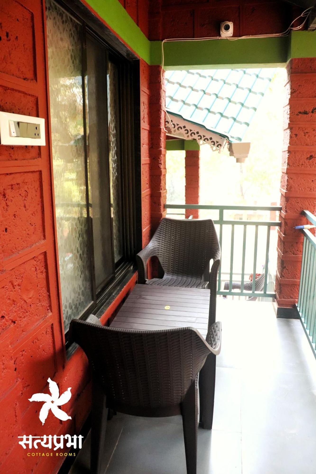 Satyaprabha Cottage Rooms Kudal  Ngoại thất bức ảnh